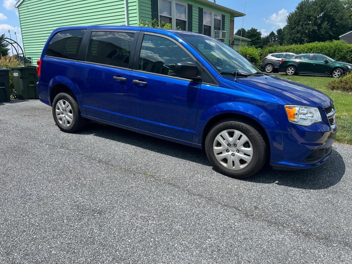 2020 Dodge Grand Caravan SE ATS Rear-Entry Long-Cut Wheelchair Van — photo 1